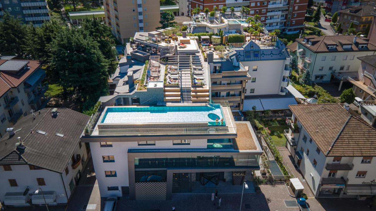 Hotel Ideal Park Λάιβες Εξωτερικό φωτογραφία
