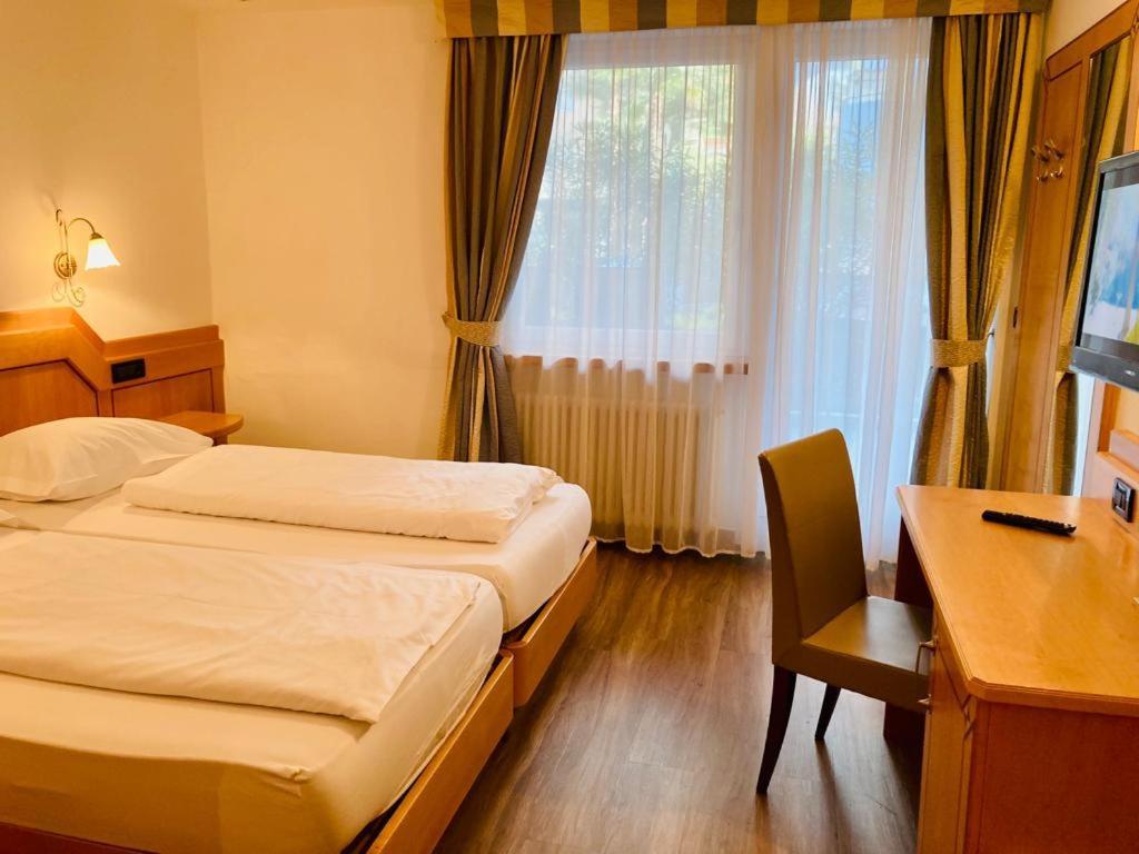 Hotel Ideal Park Λάιβες Δωμάτιο φωτογραφία